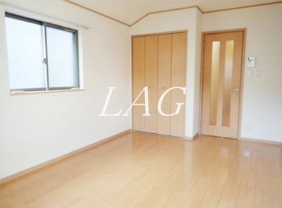 【居間・リビング】 | ハッピーハイツ・ワン | 洋室のお部屋です。