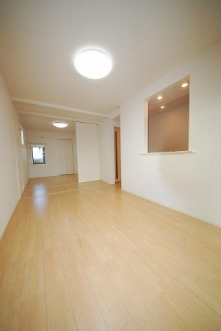 シャンゼリゼの居間・リビング