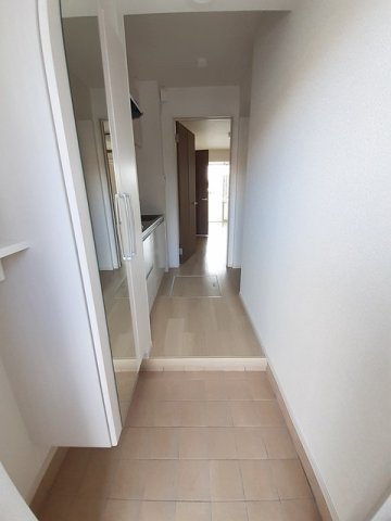 Ｉ・ＶＩＬＬＡＧＥ大手町　Ｂの玄関