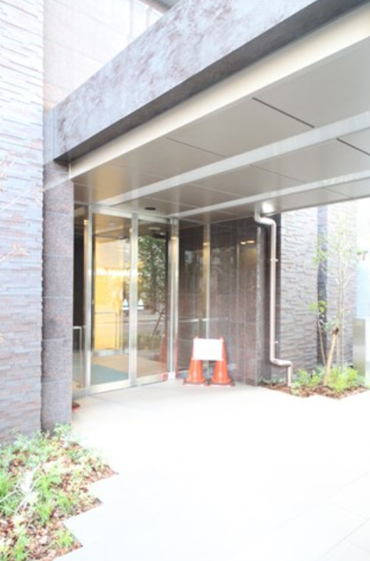 ザ・パークハビオ堂島のエントランス