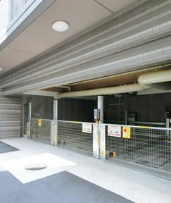 ザ・パークハビオ堂島の駐車場
