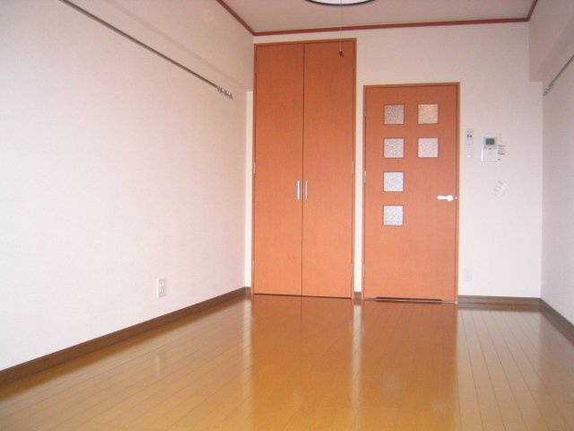 ロイヤル博多駅東の収納