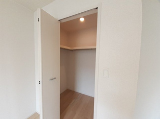 【収納】 | プルーム・ヴィレⅢ | 小物を収納するのに便利です