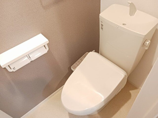 【トイレ】 | アヴニール・ヒルズⅣ | シンプルで使いやすいトイレです