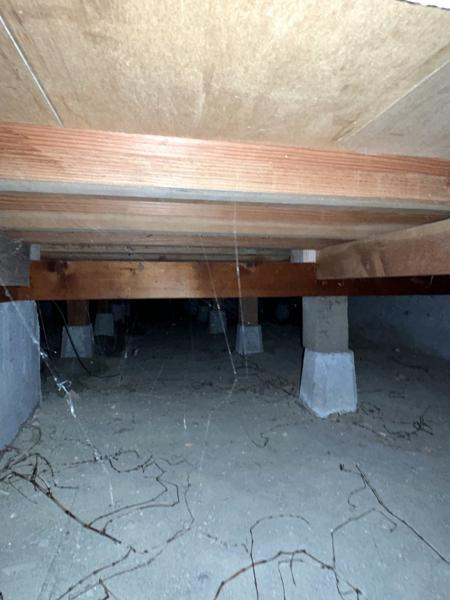 五戸町字中道十文字のその他|中古住宅の3大リスクである、雨漏り、主要構造部分の欠陥や腐食、給排水管の漏水や故障を２年間保証します。その前提で床下まで確認の上でリフォームし、シロアリの被害調査と防除工事もおこないます。