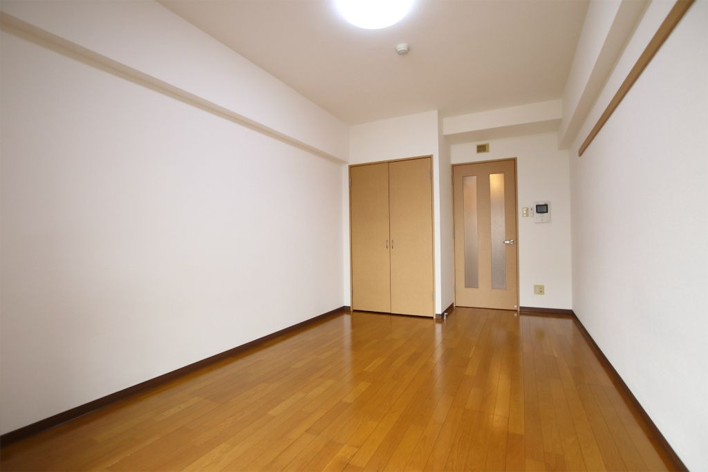 リファレンス下呉服町の居間・リビング