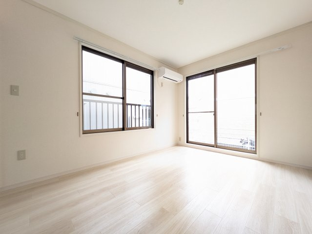 ストリームⅡの洋室