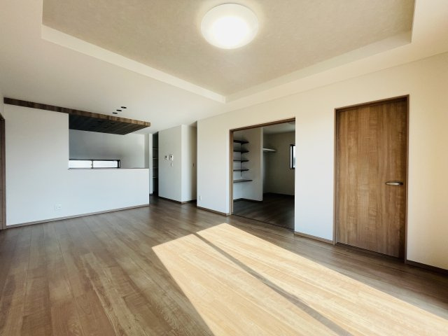 【居間・リビング】 | 児玉郡上里町第60期　ワイウッドコート　新築戸建　　全４区画　1号棟