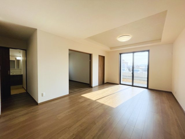 【居間・リビング】 | 児玉郡上里町第60期　ワイウッドコート　新築戸建　　全４区画　1号棟