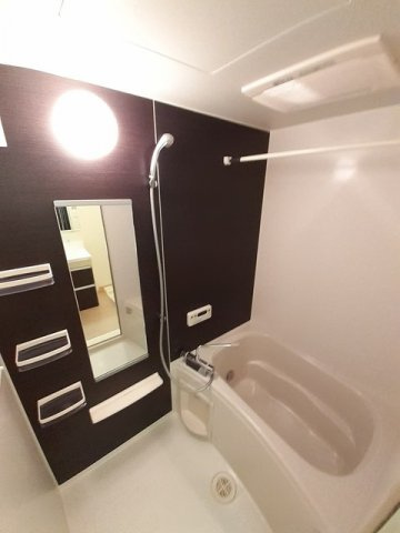 ローズパティオの浴室