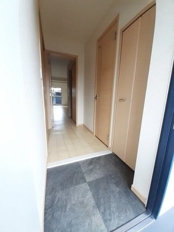 ローズパティオの玄関