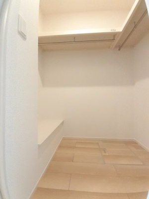 【収納】 | ヴィル・ローズ