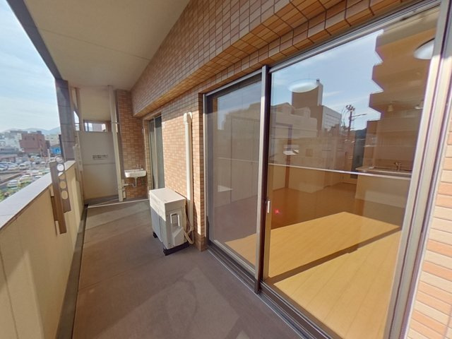 熊本市中央区南千反畑町の賃貸マンションのバルコニー