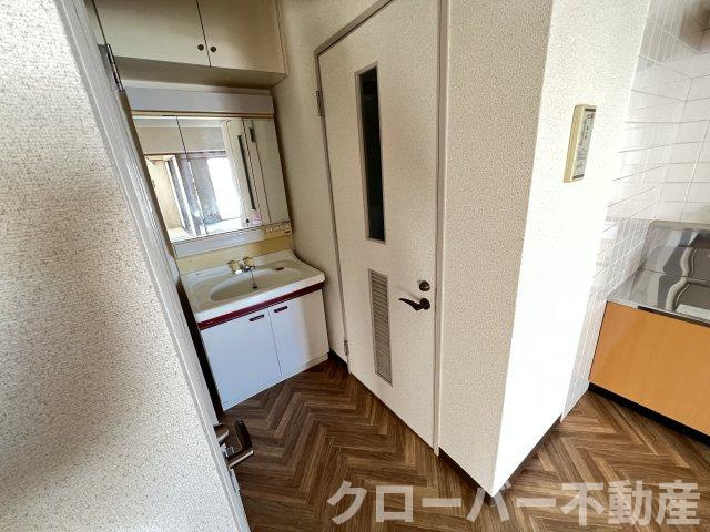 シャトレー大磯の洗面所