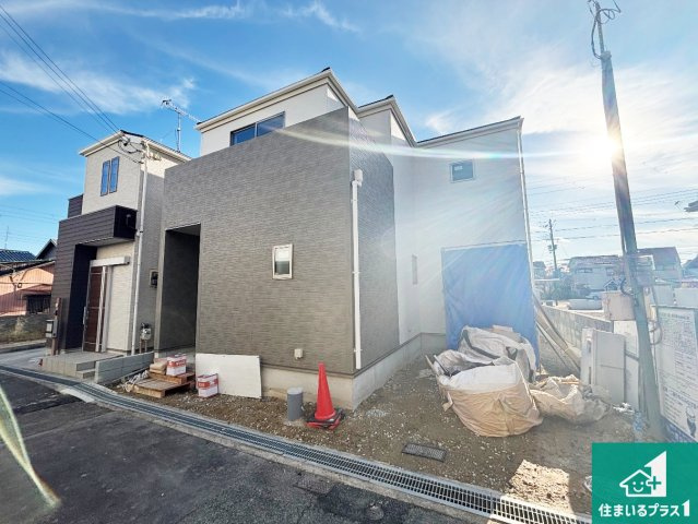 明石市朝霧町　第３期　新築一戸建ての外観|周辺は落ち着いた街並みの住宅地！子育てがしやすい住環境です！まだ未完成ですが、現地でしかわからない事もございます。是非一度ご覧ください。