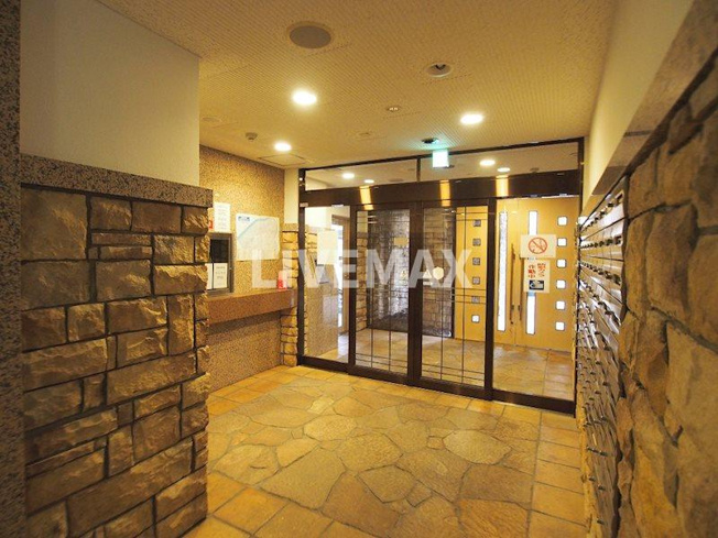 【ロビー】エステムコート梅田茶屋町デュアルスペース