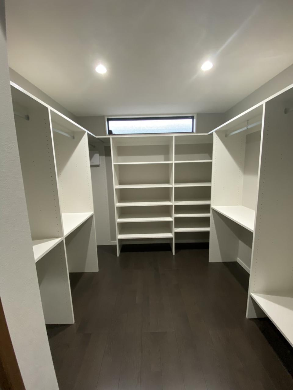 神田　中古戸建　（築浅物件）の収納|（建築当初の写真となります）