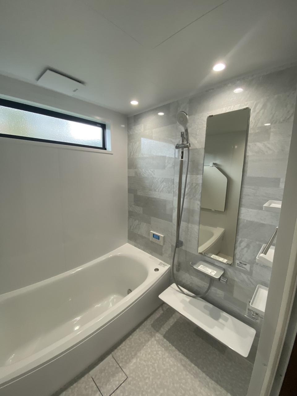 神田　中古戸建　（築浅物件）の浴室|（建築当初の写真となります）