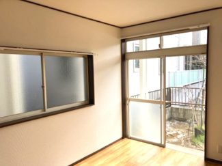 【洋室】 | レジデンス北原台 | 南側の洋室です
前回募集時の写真です