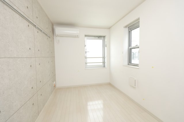 リブ亀有の洋室