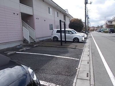 【駐車場】 | ヴィレッジトミタＢ