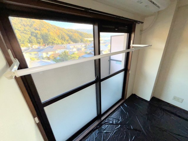 ハピネス岩田の和室