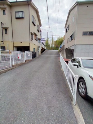  | メゾン・フローラ