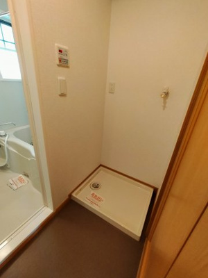  | メゾン・フローラ