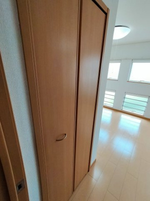  | メゾン・フローラ