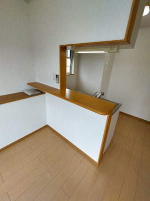  | メゾン・フローラ