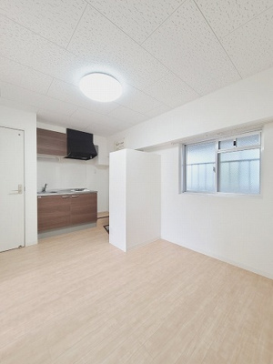 【洋室】 | サンコーポラス東出雲Ⅰ