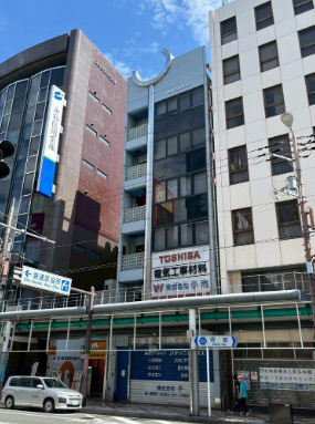 大阪市浪速区日本橋４丁目の店舗事務所