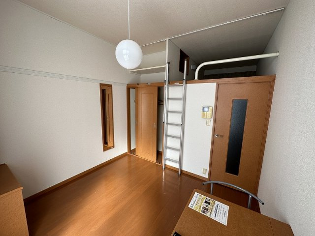 レオパレス上戸祭の寝室