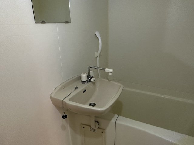 レオパレス上戸祭の浴室