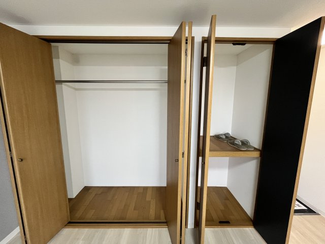 吹田市泉町２丁目の賃貸マンションの収納