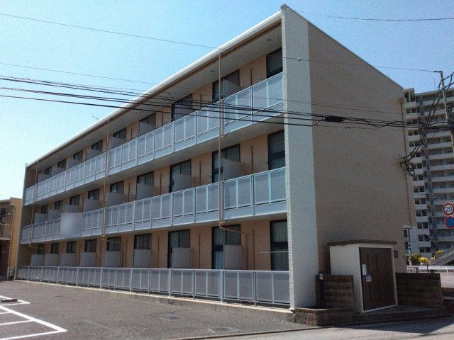 レオパレスわかばの外観