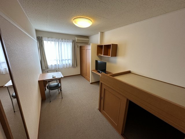 レオパレスヴィヴァルディの居間・リビング