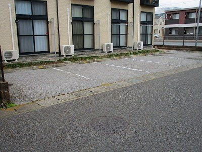 レオパレス横田新町のその他