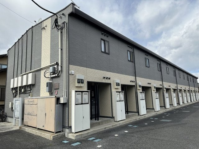 レオパレスパレスマンションⅤの外観