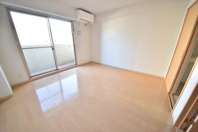 メゾン呉駅前の内装