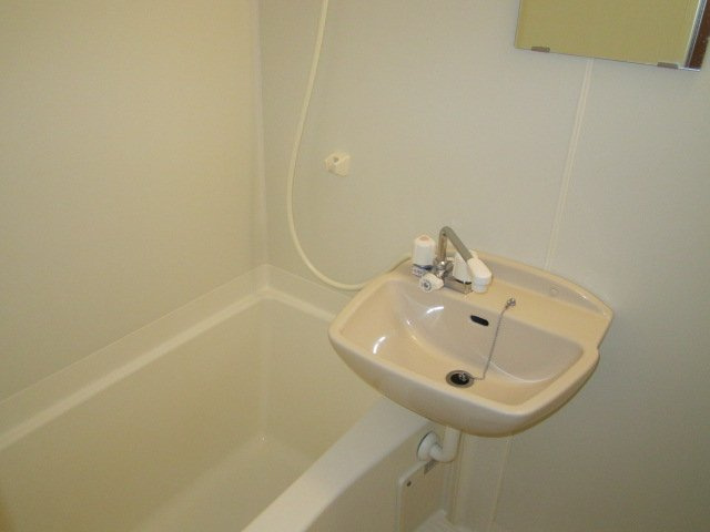 レオパレスきららの浴室