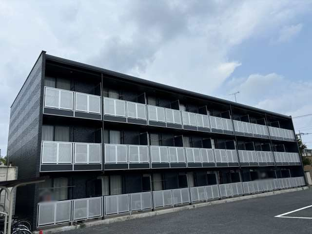 レオパレスパークハウス宮の内の外観