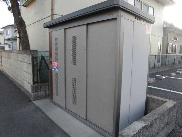 レオパレスインフィニティーのその他|入居者様専用ゴミ庫です。