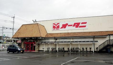 レオパレスインフィニティーの周辺