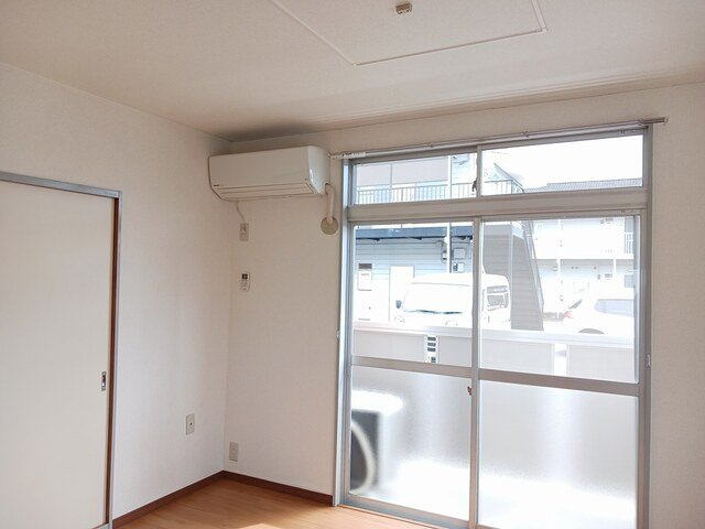 エルディム小堀Ａの居間・リビング