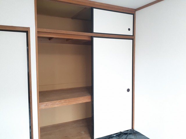 エルディムツチヤＡの収納