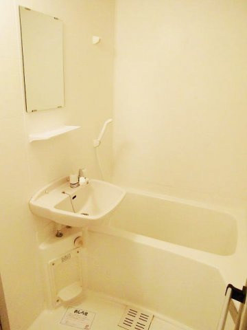 ヴェルドールマンションの浴室