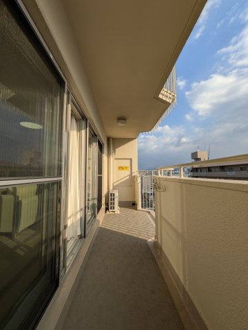 【バルコニー】