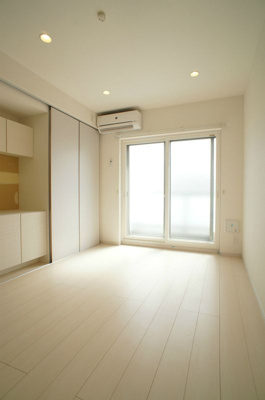 【洋室】 | リブリ・メゾンエイト