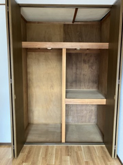 【収納】 | レジデンス北原台 | 奥側洋室の収納です
前回募集時の写真です